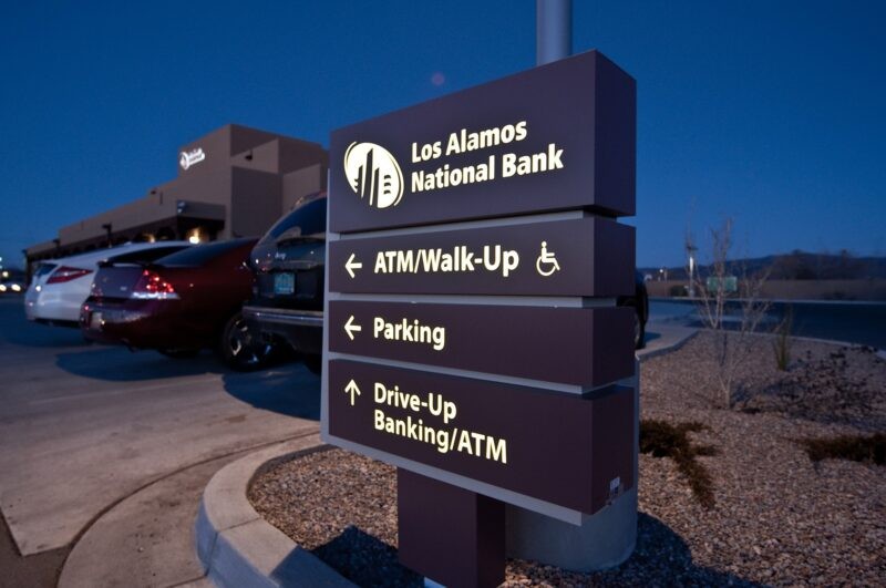 Aluminum Monument Directional Sign