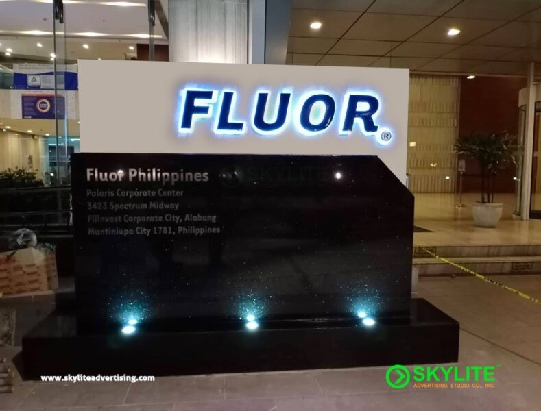 Custom-made Fluor Monument Sign